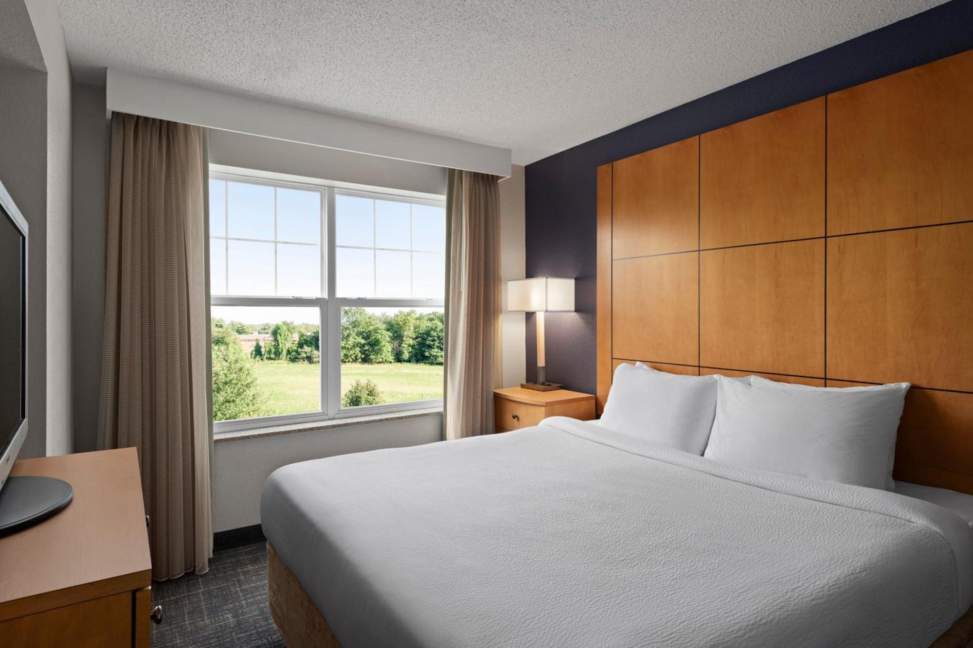 Residence Inn Mt. Laurel At Bishop'S Gate Маунт-Лорел Екстер'єр фото