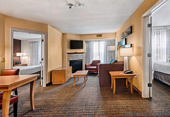 Residence Inn Mt. Laurel At Bishop'S Gate Маунт-Лорел Екстер'єр фото