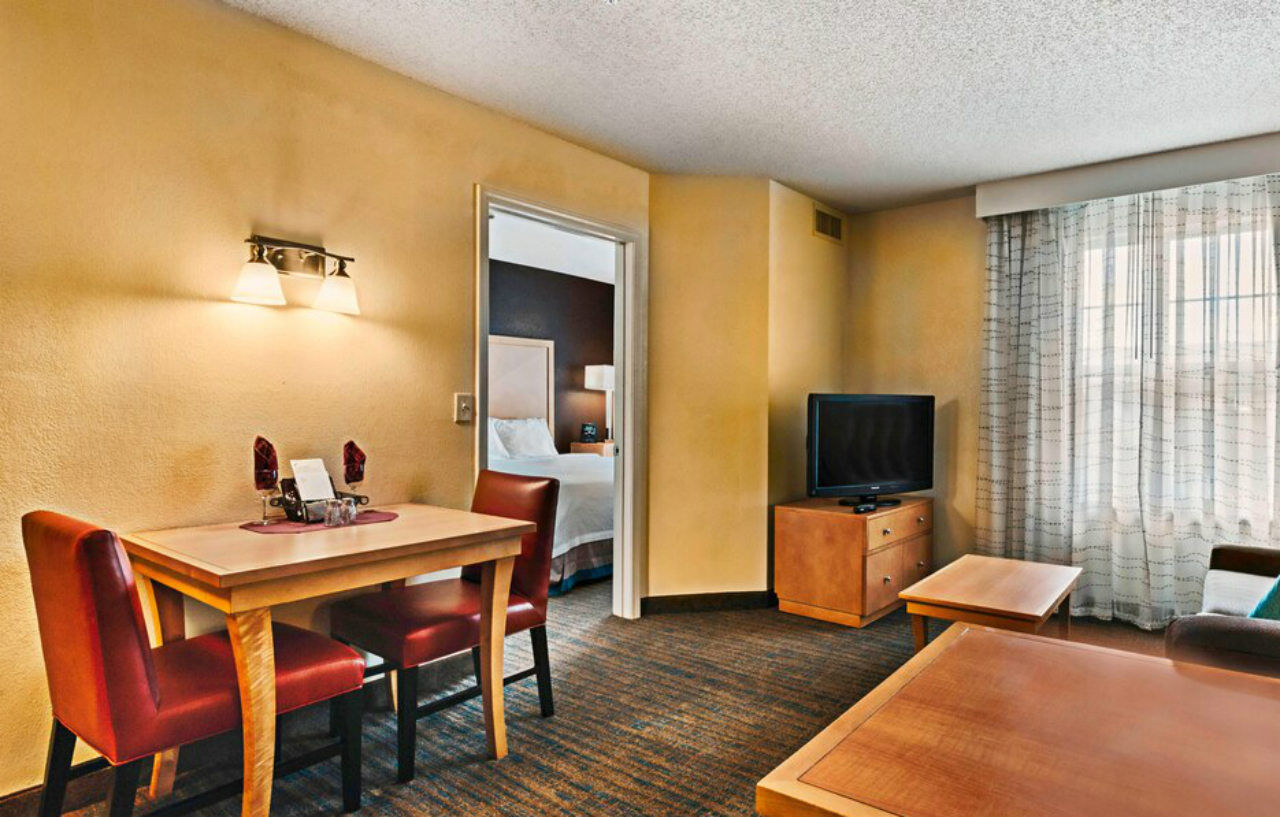 Residence Inn Mt. Laurel At Bishop'S Gate Маунт-Лорел Екстер'єр фото